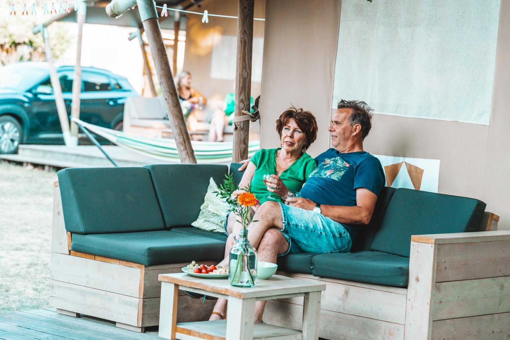 Campismo de Luxo Glamping Luxe Safaritent 1 Holten