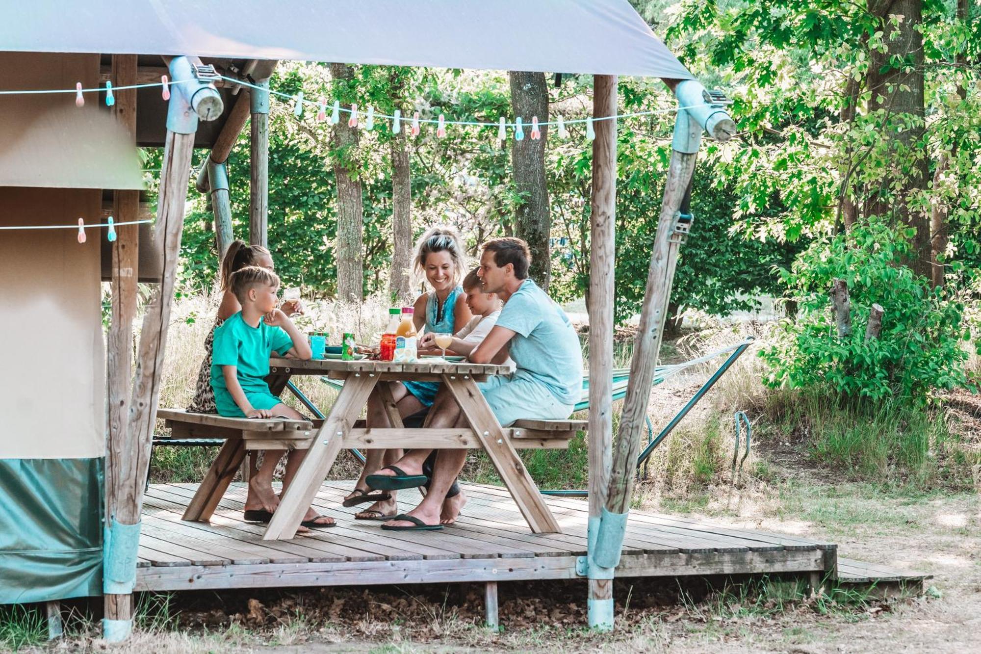 Glamping Luxe Safaritent 1 Luxury tent